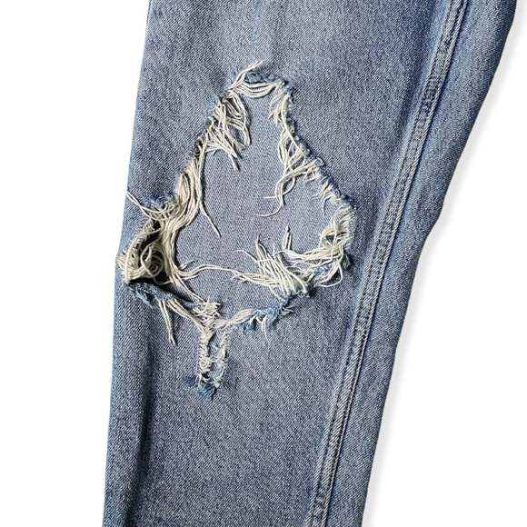 TOPSHOP Mom Petite High Waisted Jeans - Picture 10 of 11